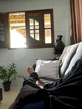 MCLZK online show from 10/31/25, 05:58