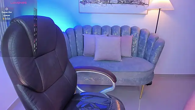 zharaa fox online show from 05/23/26, 04:50