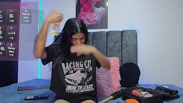 karinna santana online show from 01/12/26, 08:03