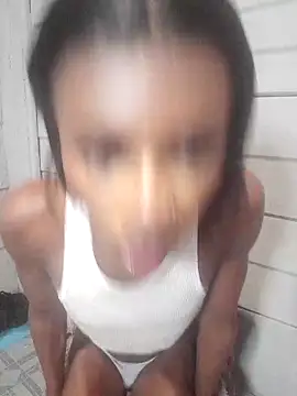 gingergirl67  online show from 09/28/25, 01:49