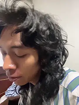 MadamLeRouge online show from 11/14/25, 10:51