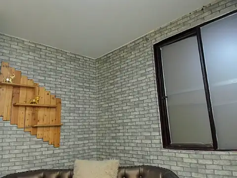 Snapshot of Alisonn_Doll chatting on 11/07/25, 12:16 Alisonn Doll online show from 11/07/25, 12:16