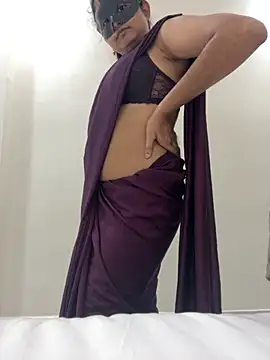 Snapshot of TeluguIshu_teen20 chatting on 11/26/25, 06:42 TeluguIshu teen20 online show from 11/26/25, 06:42