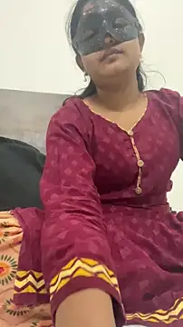 Snapshot of TeluguIshu_teen20 chatting on 02/16/26, 05:42 TeluguIshu teen20 online show from 02/16/26, 05:42