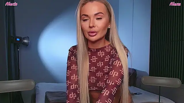 Snapshot of AlexisGraysX chatting on 10/03/25, 09:12 AlexisGraysX online show from 10/03/25, 09:12