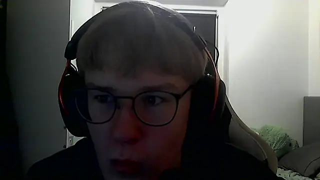 Snapshot of 6foot7michael chatting on 09/26/25, 11:09 6foot7michael online show from 09/26/25, 11:09