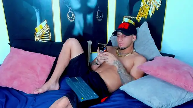 Snapshot of HotJake_hall chatting on 10/02/25, 11:50 HotJake hall online show from 10/02/25, 11:50