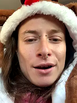 GoldenPussy1329 online show from 11/16/25, 09:15