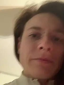 GoldenPussy1329 online show from 03/08/26, 02:04