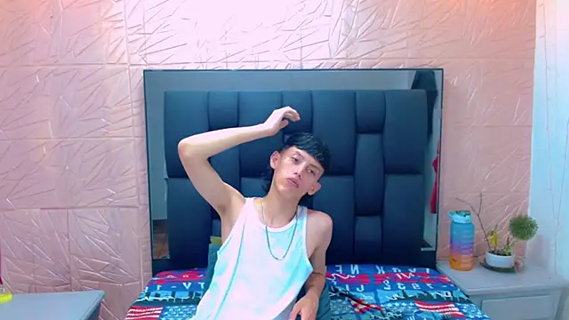 thaigo twink38 online show from 10/21/25, 05:19