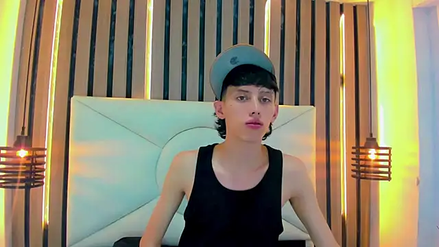 thaigo twink38 online show from 04/29/26, 09:24
