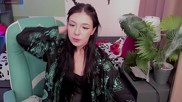 Azaliya Haze online show from 10/23/25, 10:14