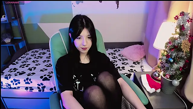 Azaliya Haze online show from 12/14/25, 05:24