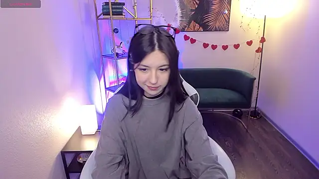 Azaliya Haze online show from 03/12/26, 05:46