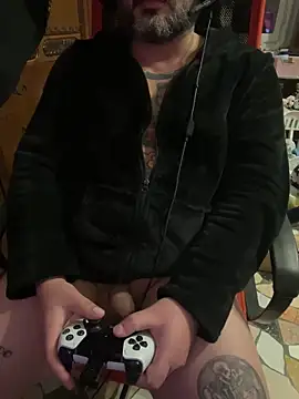 marcotatuatooo online show from 12/21/25, 04:14