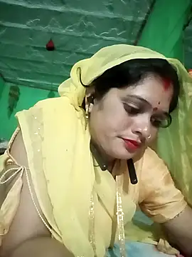 Snapshot of Na_shreya chatting on 10/20/25, 06:30 Na shreya online show from 10/20/25, 06:30