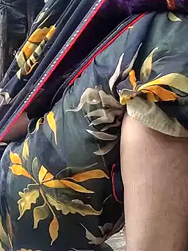 Na shreya online show from 10/26/25, 03:45