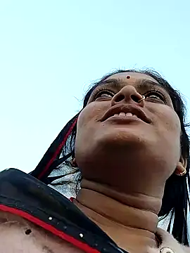 Na shreya online show from 11/21/25, 11:42