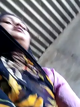 Na shreya online show from 02/13/26, 04:41