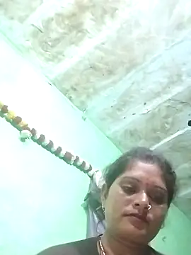 Na shreya online show from 06/13/26, 04:49