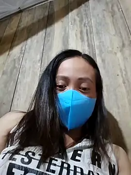 Tuyet xx online show from 10/12/25, 02:49