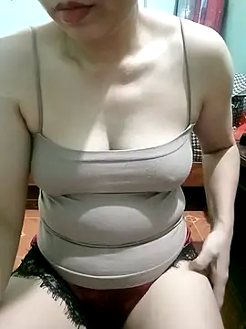 LitaQueen online show from 10/10/25, 04:11