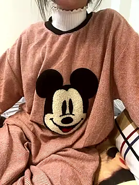 lee ly online show from 01/10/26, 02:30