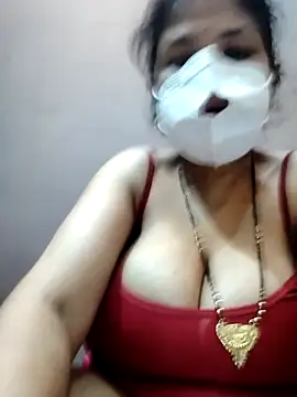 Snapshot of Hot__bhabhi_99 chatting on 10/28/25, 04:38 Hot bhabhi 99 online show from 10/28/25, 04:38