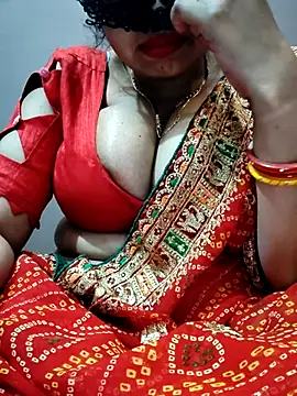 Hot  bhabhi 99 online show from 04/08/26, 03:50