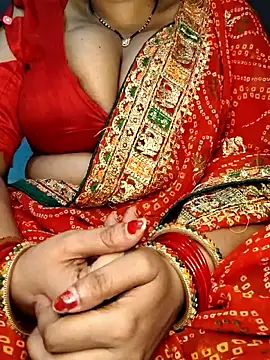 Snapshot of Hot__bhabhi_99 chatting on 06/17/26, 03:53 Hot bhabhi 99 online show from 06/17/26, 03:53