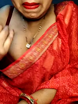 Snapshot of Hot__bhabhi_99 chatting on 07/30/26, 04:11 Hot bhabhi 99 online show from 07/30/26, 04:11
