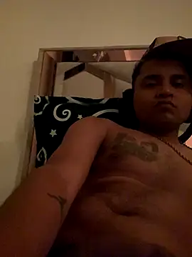 Snapshot of morenito_00987 chatting on 09/28/25, 11:54 morenito 00987 online show from 09/28/25, 11:54