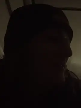 Snapshot of silentasachurchmouse chatting on 11/25/25, 05:13 silentasachurchmouse online show from 11/25/25, 05:13