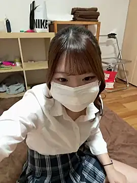 Snapshot of nodoka1111 chatting on 11/08/25, 04:12 nodoka1111 online show from 11/08/25, 04:12