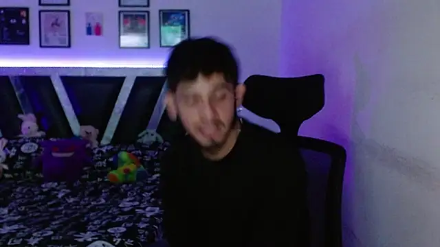 Sebasxxl12 online show from 10/09/25, 03:37