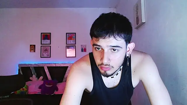 Sebasxxl12 online show from 04/23/26, 03:19