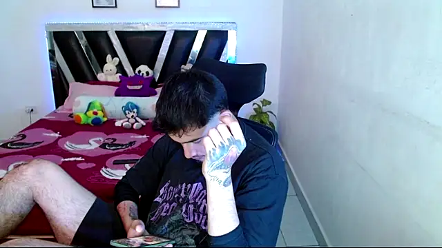 Snapshot of Sebasxxl12 chatting on 06/06/26, 12:10 Sebasxxl12 online show from 06/06/26, 12:10