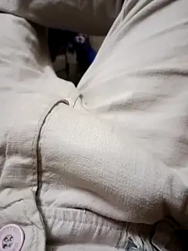 Onlysingles online show from 10/05/25, 06:39