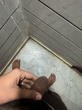 Onlysingles online show from 02/14/26, 01:24