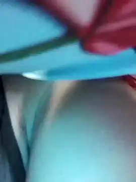 misteriosabb000 online show from 10/28/25, 04:53