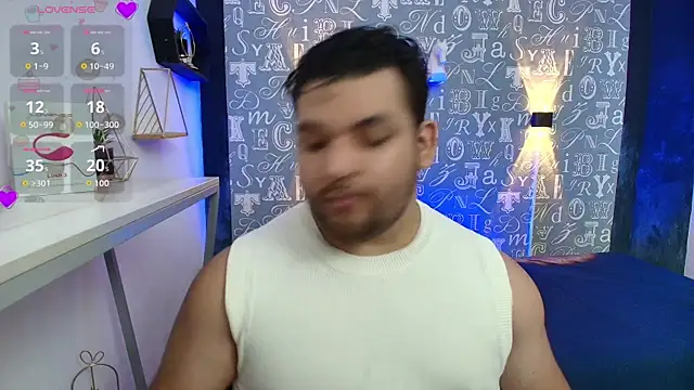 Adonis Walker online show from 10/07/25, 08:17