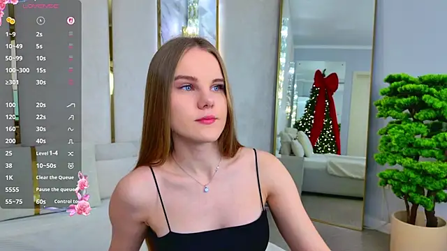 Lili Lohan online show from 11/26/25, 05:03