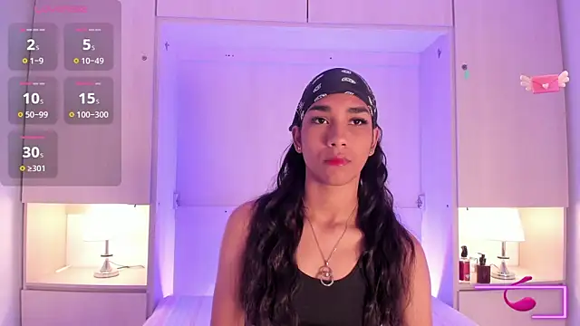 Snapshot of AnahiCollins chatting on 11/03/25, 11:33 AnahiCollins online show from 11/03/25, 11:33