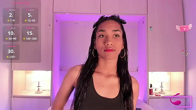 Snapshot of AnahiCollins chatting on 11/15/25, 11:40 AnahiCollins online show from 11/15/25, 11:40