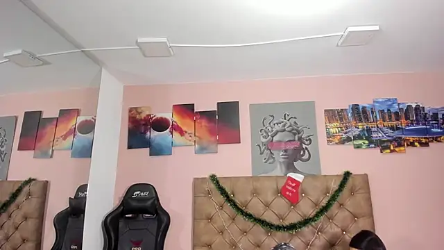 scarlett vex online show from 12/17/25, 09:43