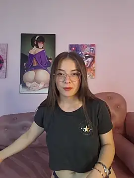 EmmaValencia  online show from 02/09/26, 09:41