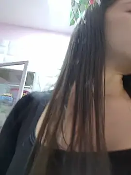 EmmaValencia  online show from 04/16/26, 06:19