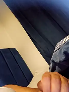 Hotboy-534 online show from 10/15/25, 05:51