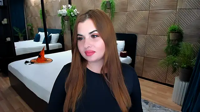 Snapshot of EnlightenmentOfLove chatting on 10/26/25, 07:20 EnlightenmentOfLove online show from 10/26/25, 07:20