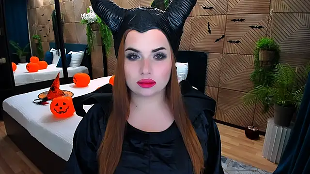 Snapshot of EnlightenmentOfLove chatting on 11/01/25, 01:07 EnlightenmentOfLove online show from 11/01/25, 01:07